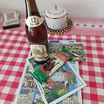 Groundfloor Vintage Retro Bezbarierovy V Rodisti Karel Capek Rur Robot 40min Od Krkonos Pro Milovniky Cyklistiky Vintage Non-barier Near Mountain For Bicycle, Jw アパート *