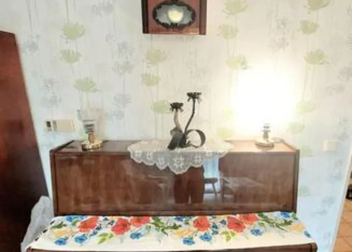 Groundfloor Vintage Retro Bezbarierovy V Rodisti Karel Capek Rur Robot 40min Od Krkonos Pro Milovniky Cyklistiky Vintage Non-barier Near Mountain For Bicycle, Jw شقة *